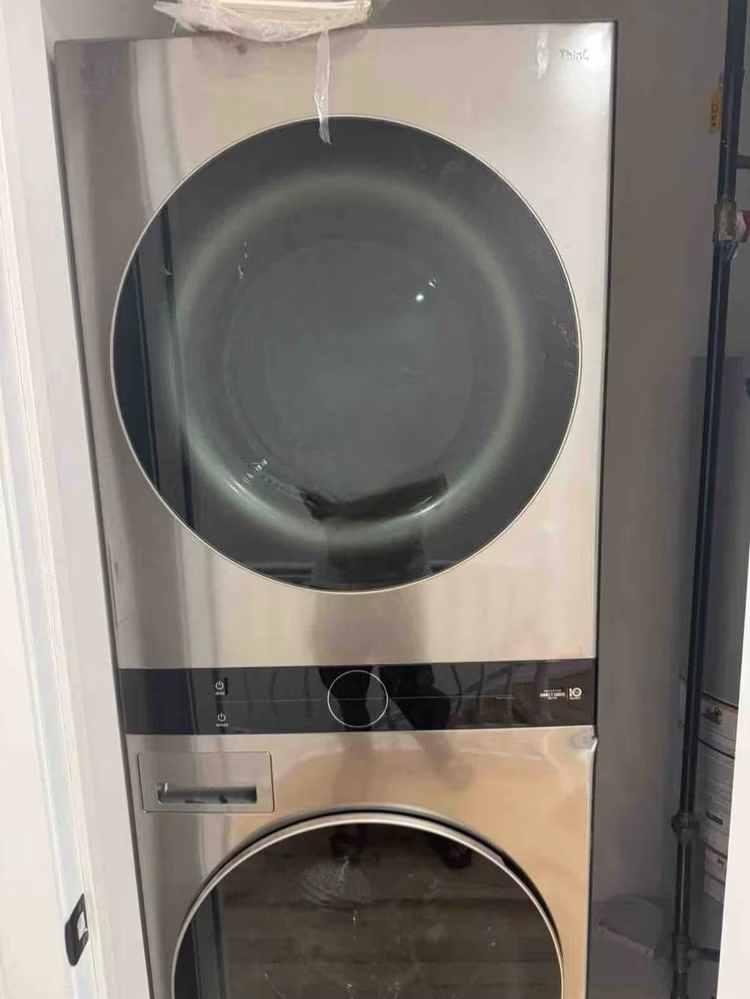 新中美全新3室一厅2卫洗烘机